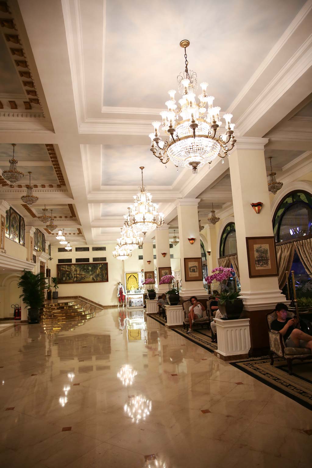 Không gian khách sạn Majestic Sài Gòn. 